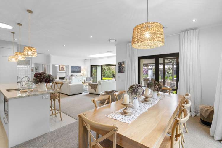 237 Southfield Drive Lincoln_4