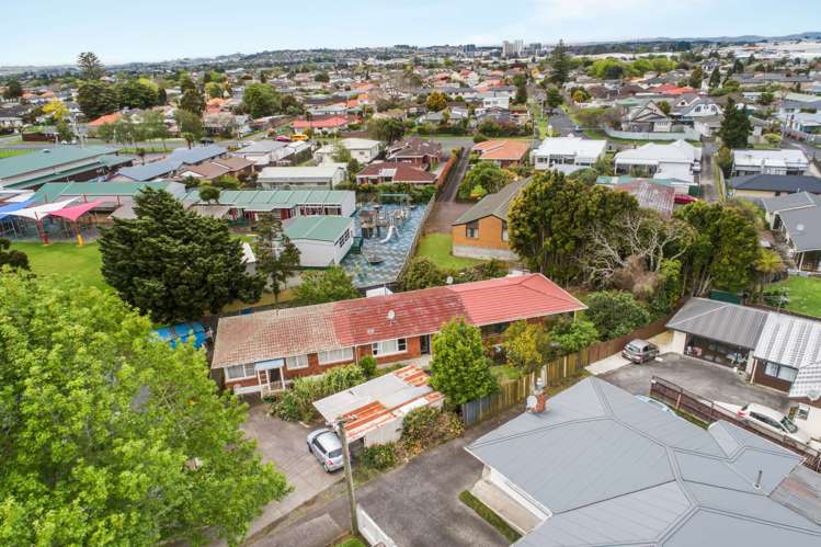 3/10 Mahon Place Papatoetoe_13