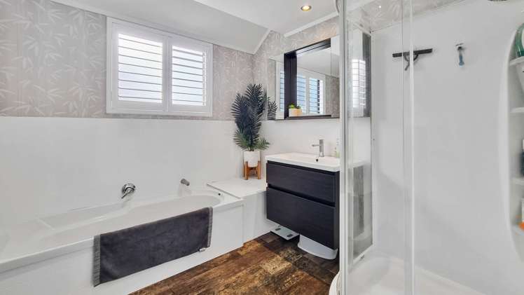 12 Shane Place Lynmore_8