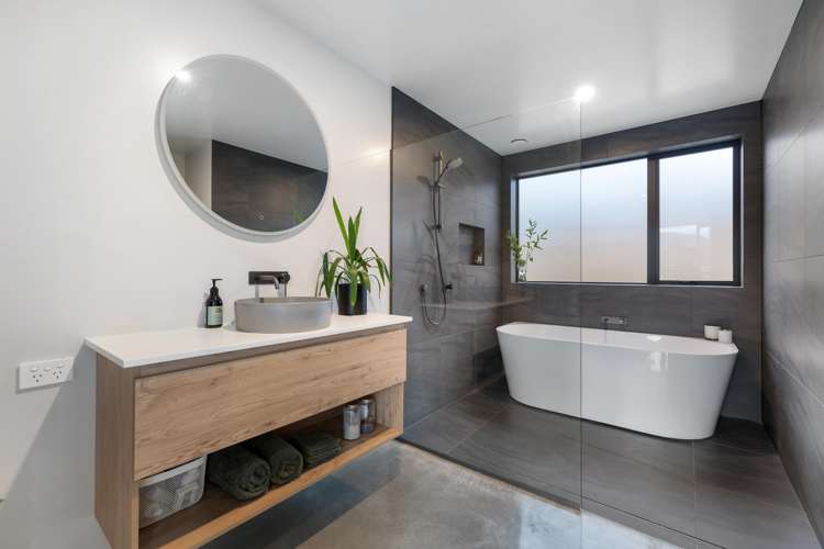 85 Jack Hanley Drive Jacks Point_19