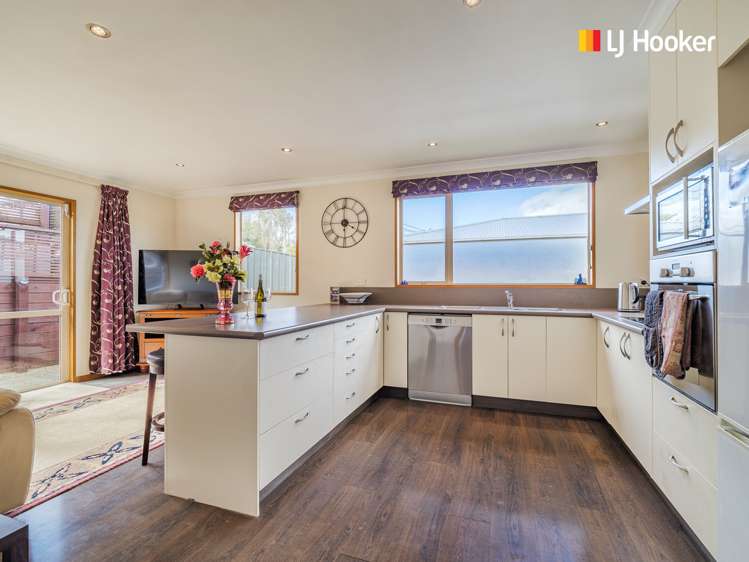 31 Waldron Crescent Green Island_6