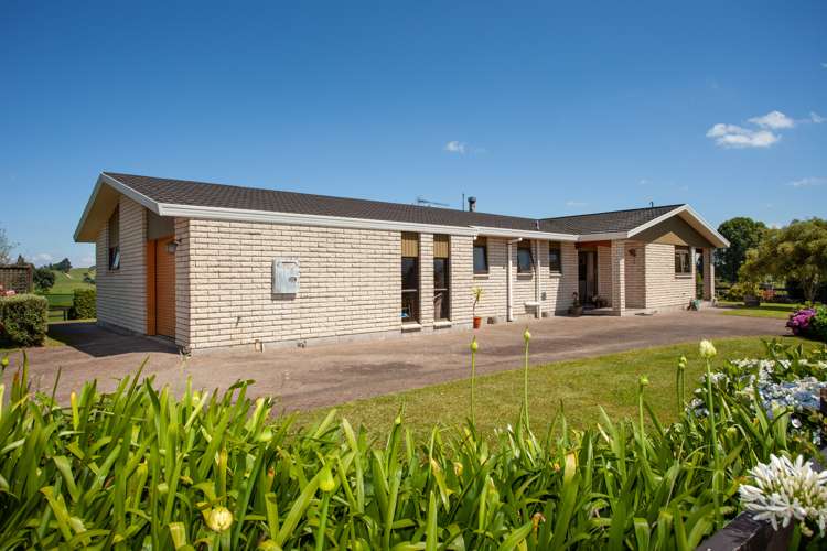 12 Crabb Road Hauraki Surrounds_2