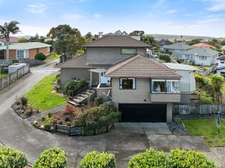 53 Alec Craig Way Gulf Harbour_13