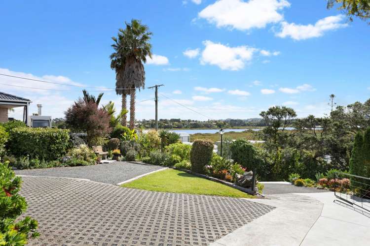 13 The Terrace Herald Island_14