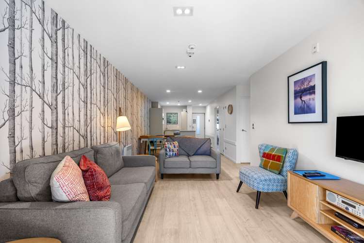 1/13 Plantation Road Wanaka_8