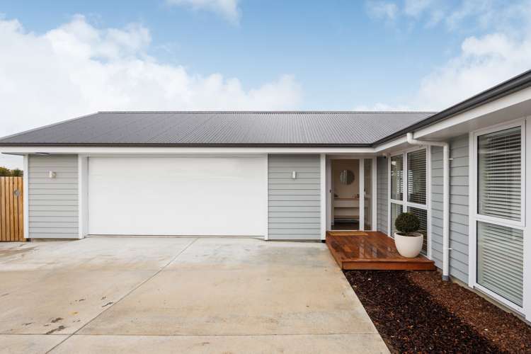 89 Churcher Street Feilding_25