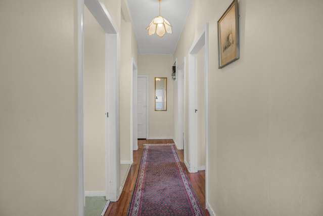 49 Pilcher Crescent Naenae_4