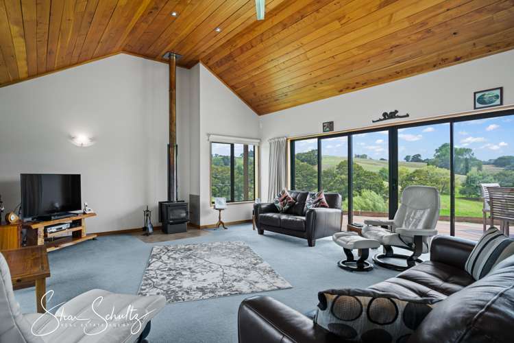 87 Hurndall Street East Maungaturoto_13