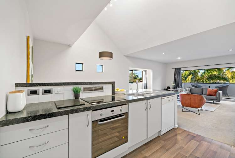 1/46 Aitken Terrace Kingsland_14