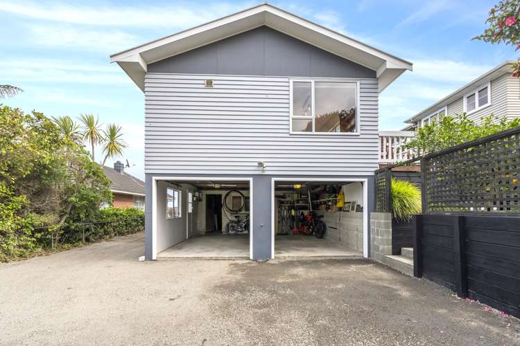 16 Herewini Street Titahi Bay_20