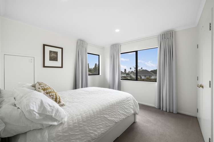 35b Coral Crescent Panmure_11