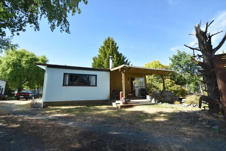 9 Sutherland Road Omarama_12