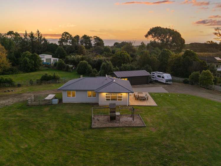 105 Peka Peka Road Peka Peka_17