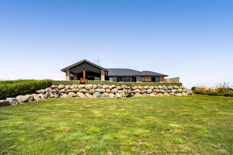 661 Manaia Road Manaia_28