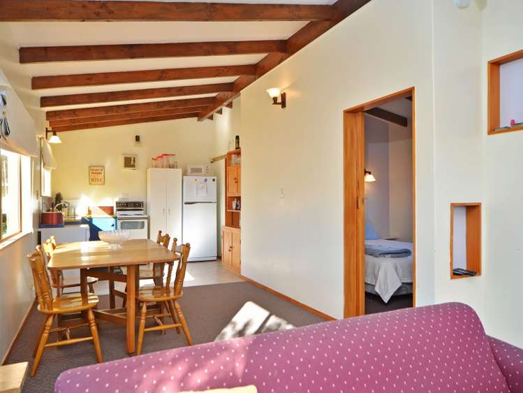 55 Pinedale Crescent Riversdale Beach_9