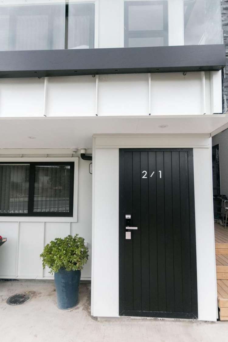 2/1 Donegal Street 10016_10