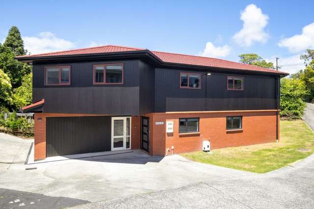 Newly Renovated Modern Home in New Windsor!