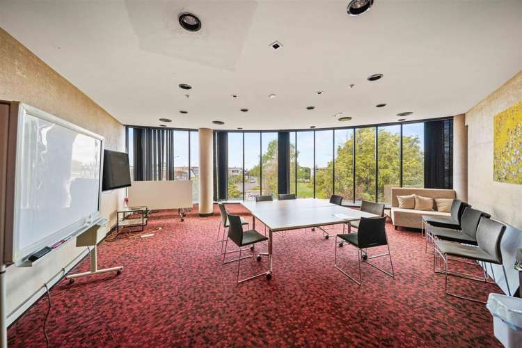 19 Sheffield Crescent Burnside_13