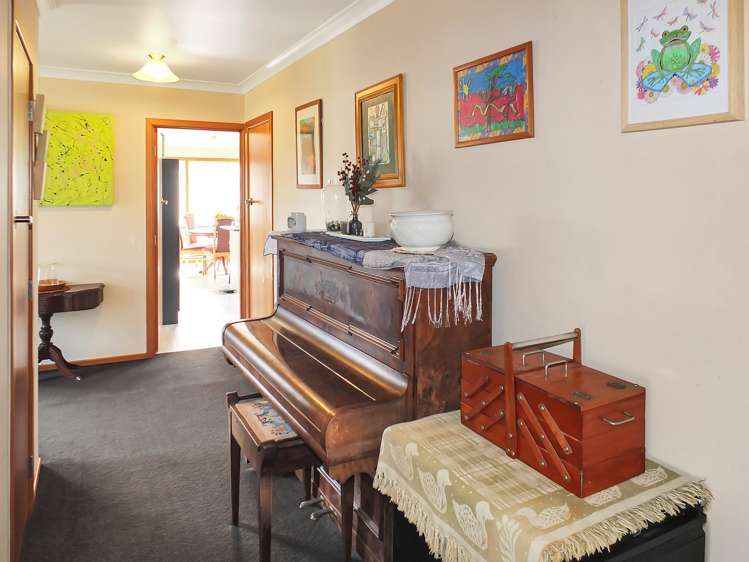 8a Edinburgh Terrace Foxton Beach_17