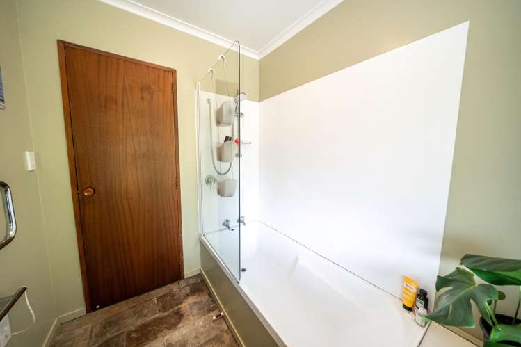 27 Wilcox Road Seaward Bush_22