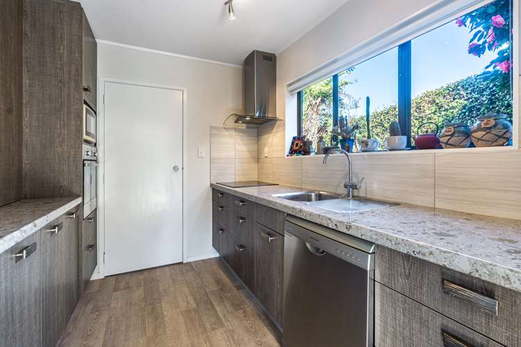 1/8a West Lynn Road Titirangi_6