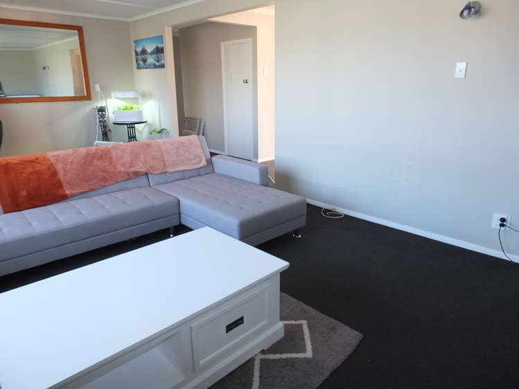 63 Cook Street Foxton_8