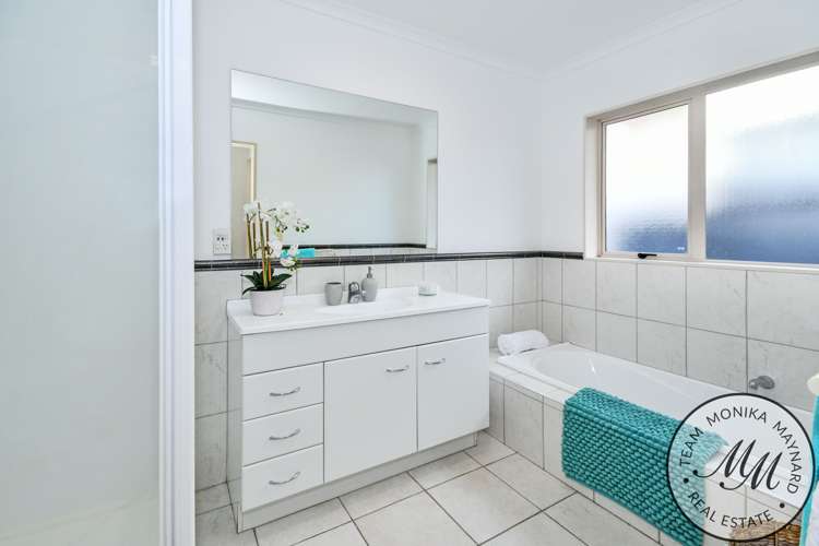 11 Ballyward Close East Tamaki_13