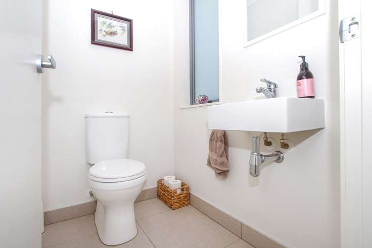 61 Maylee Crescent Gulf Harbour_14