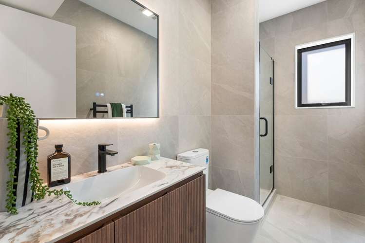 18 Rathfarnham Road Flat Bush_19