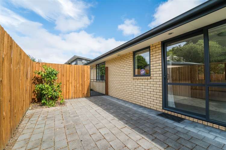 21b Guildford Street Burnside_16