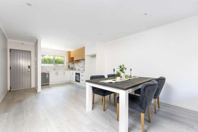Central Modern Living - Brand New, URGENT SALE!