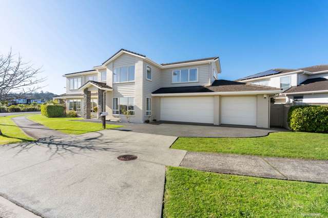 Triple Garage, Reserve Views, Prime Location