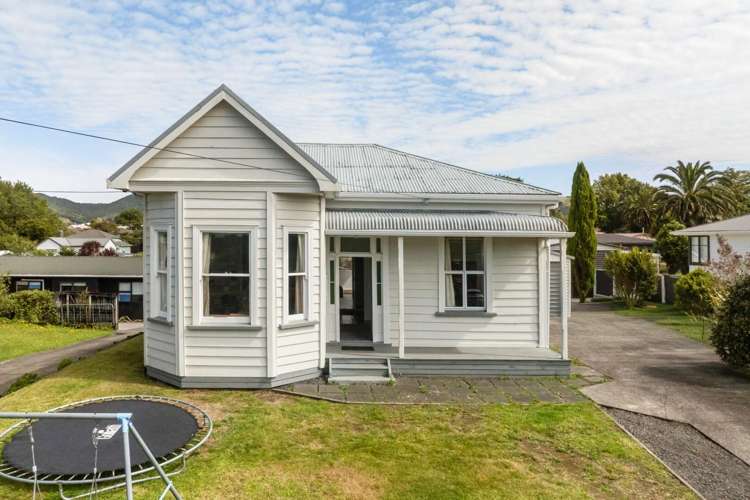 31 Adams Street Waihi_17
