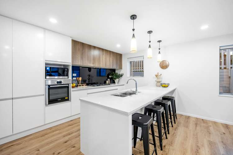 3 Tuangi Street Long Bay_5