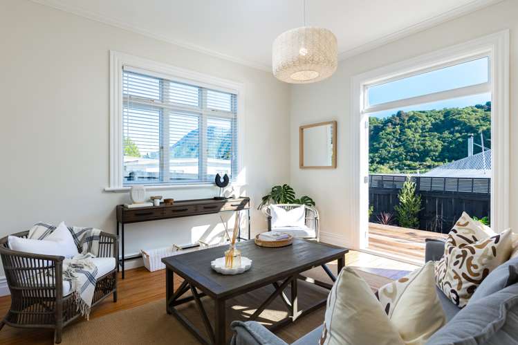 95b Waikawa Road Picton_13