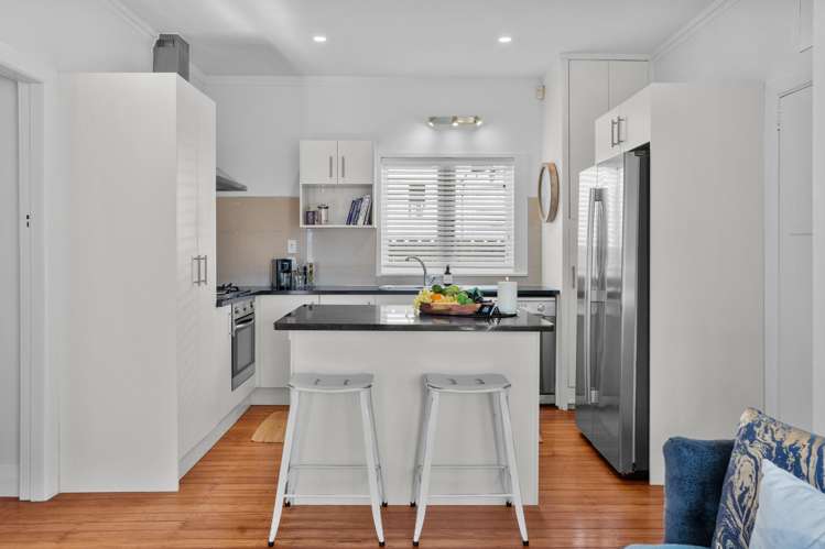 51 Fowlds Avenue Sandringham_2
