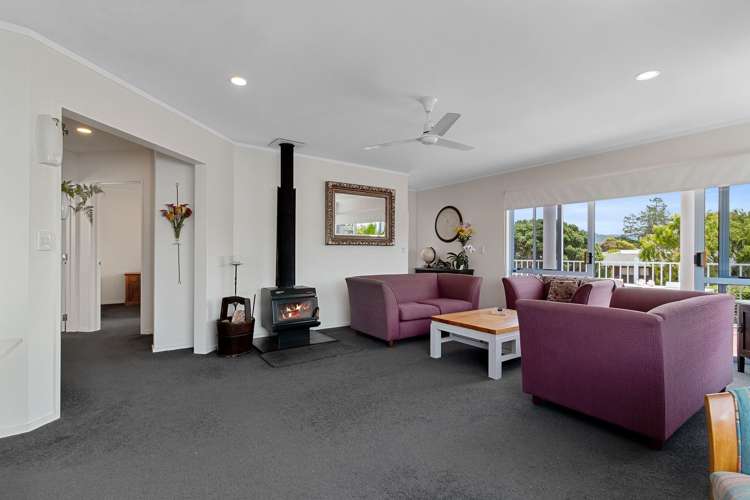 4 Claxton Avenue Pauanui_7