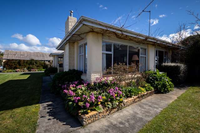 69 Town Centre Te Anau_3