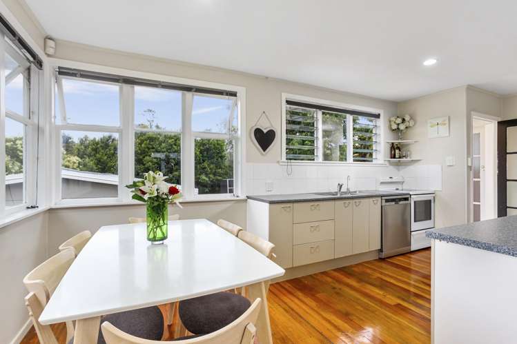 536 West Coast Road Oratia_8