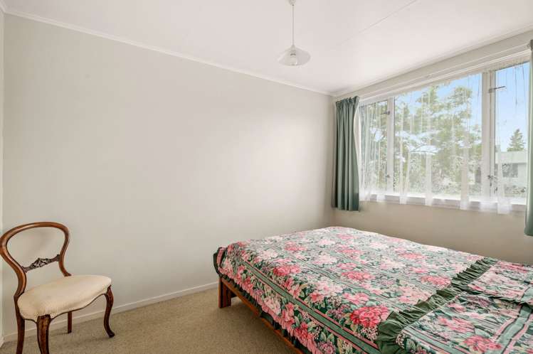 18 Runuku Grove Turangi_10