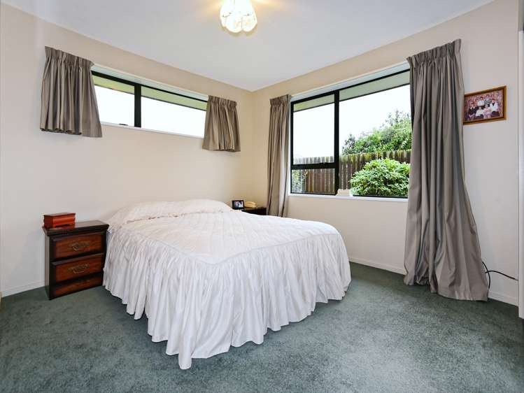 9a Devon Crescent Darfield_10