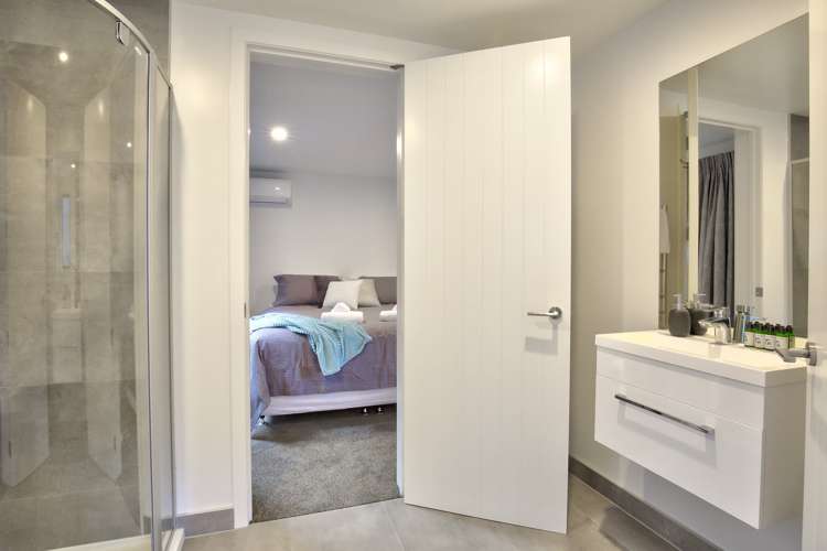 12 Saint Lauras Lane Queenstown_13