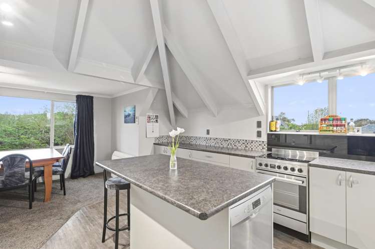68 Moore Road_4