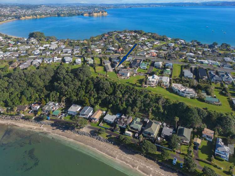 2/1017 Whangaparaoa Road Tindalls Beach_25