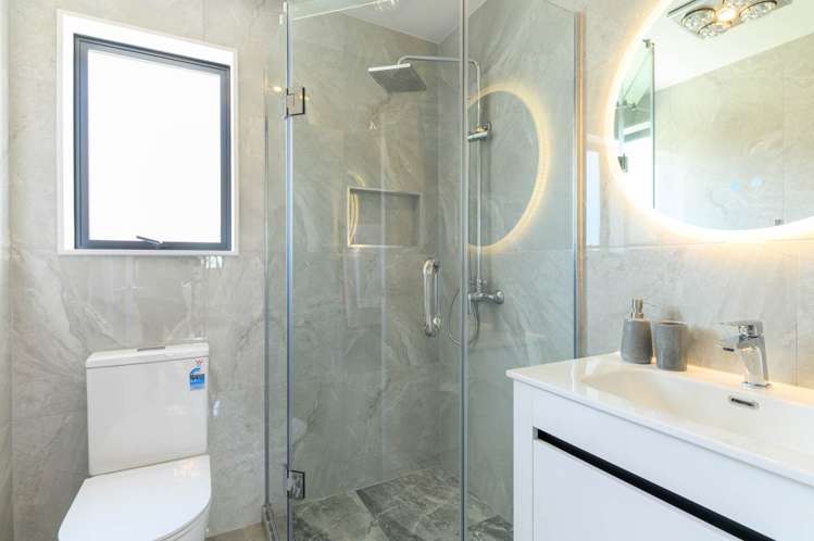 32a Ennismore Road Mount Albert_17