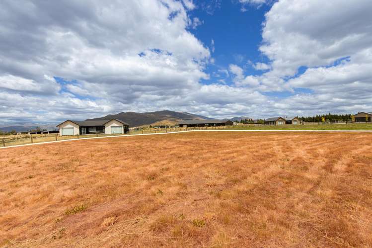 13 Tussock Crescent Twizel_7