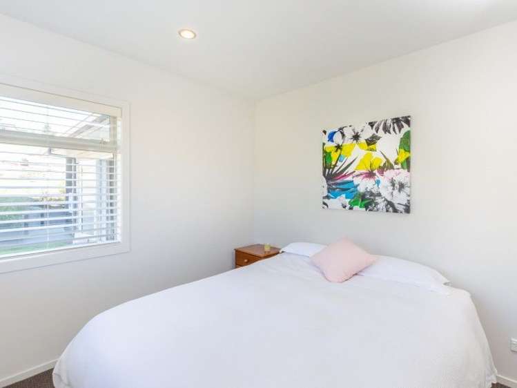 27 Botanical Heights Drive Waipahihi_8