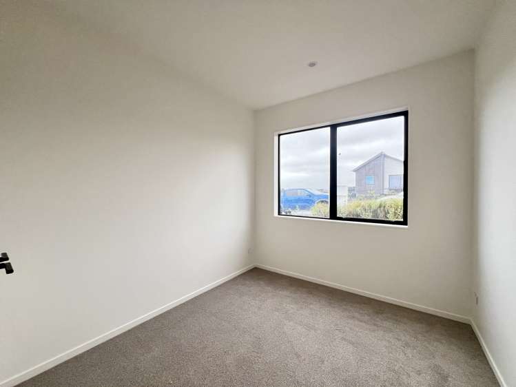 24 Kikorangi Drive Wainui_8