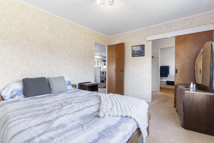 100 Manhattan Heights Glendene_15