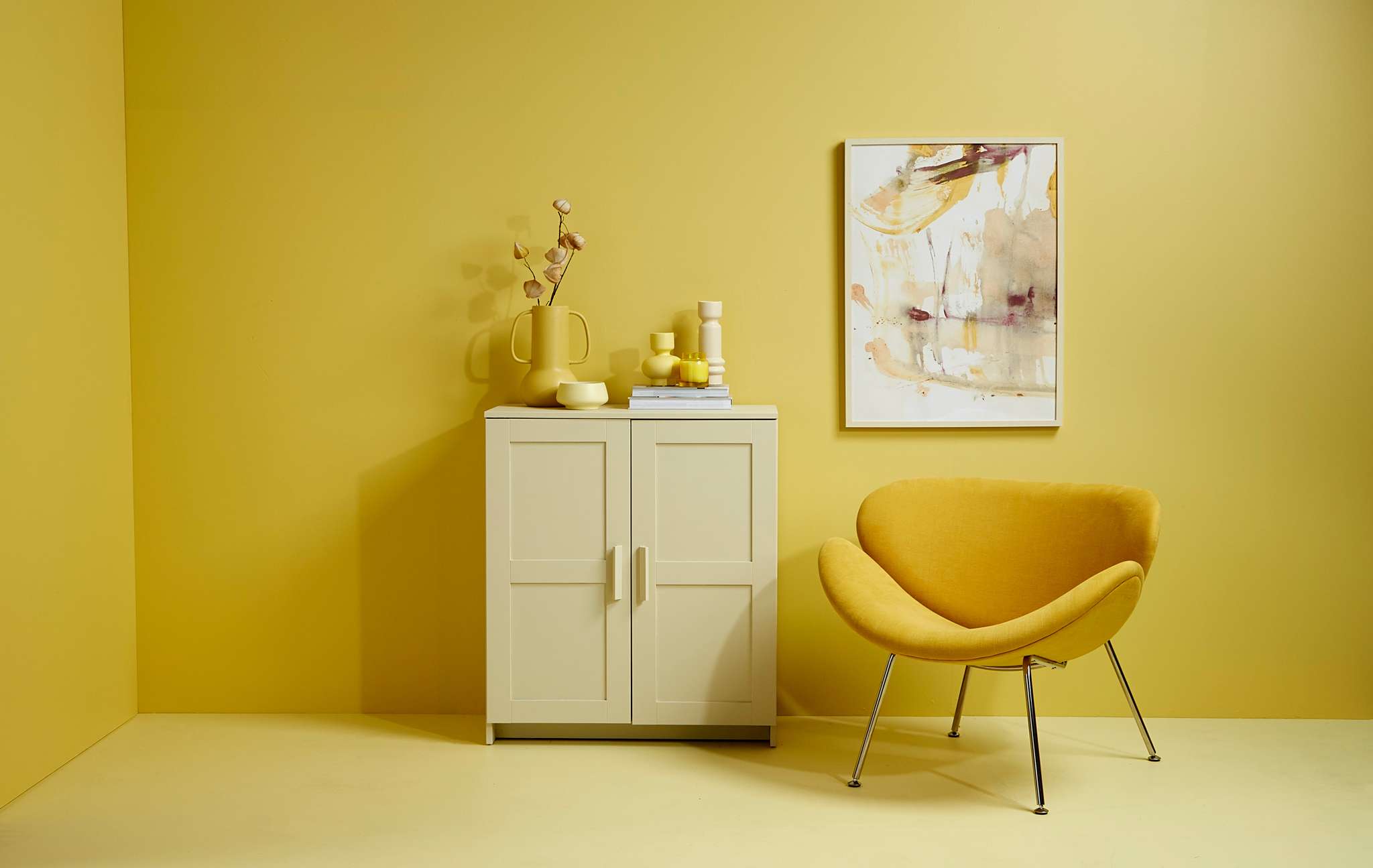 How to bring yellow into your home